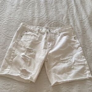 BNWOT White Distressed Denim Boyfriend Shorts by Mossimo